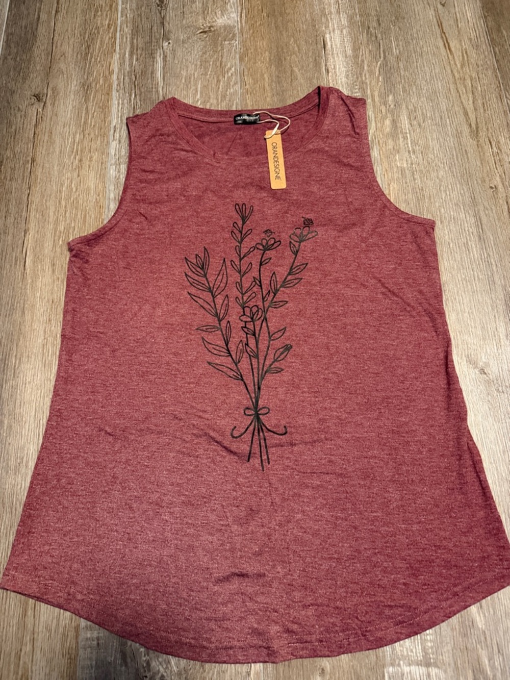 Orandesigne Tank Top with Black Botanical Print